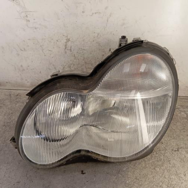 Optique avant principal gauche (feux)(phare) MERCEDES CLASSE C 203