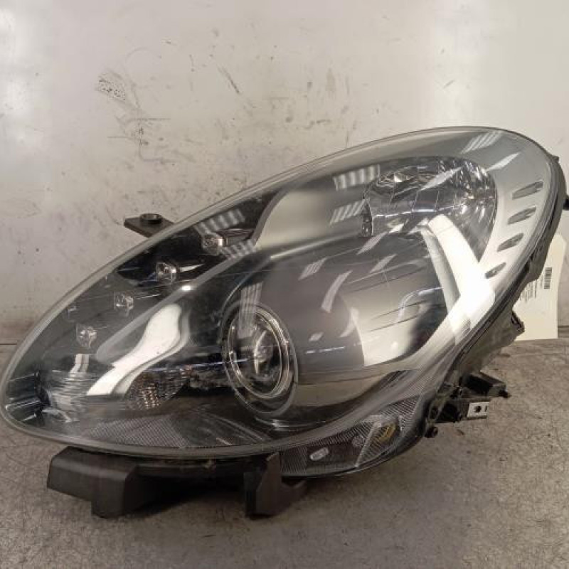 Optique avant principal gauche (feux)(phare) ALFA ROMEO GIULIETTA 2