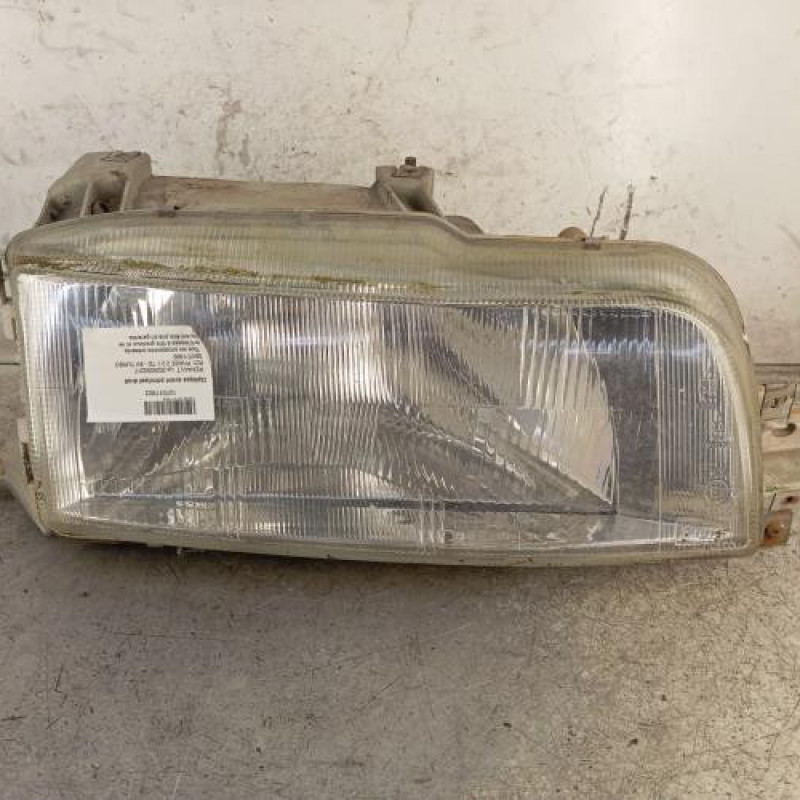 Optique avant principal droit (feux)(phare) RENAULT R21