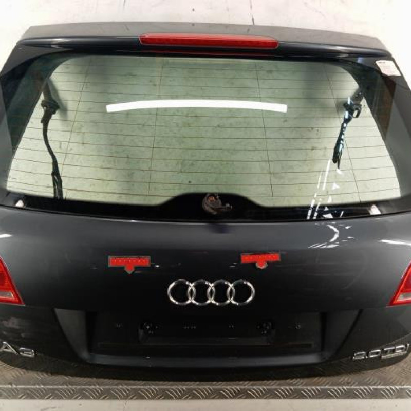 Malle/Hayon arriere AUDI A3 2