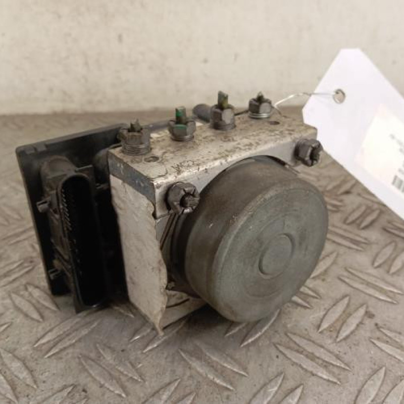 Bloc ABS (freins anti-blocage) RENAULT KANGOO 2 Bloc ABS (freins anti-blocage) RENAULT KANGOO 2