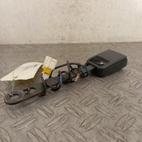 Attache ceinture avant gauche PEUGEOT 1007