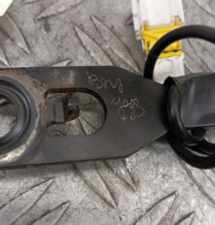 Attache ceinture avant gauche PEUGEOT 1007 Photo n°4