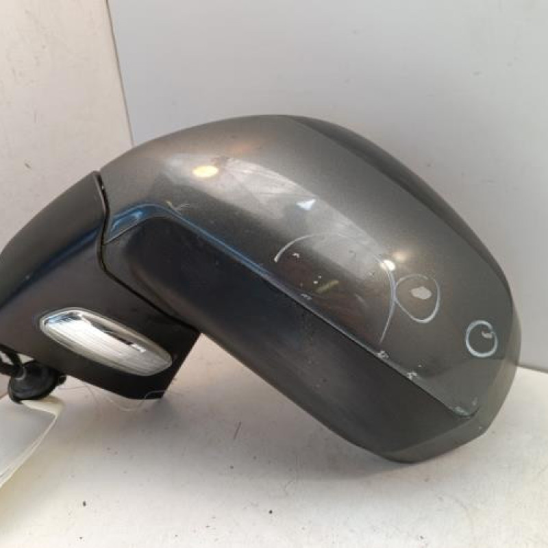 Retroviseur gauche PEUGEOT 5008 1