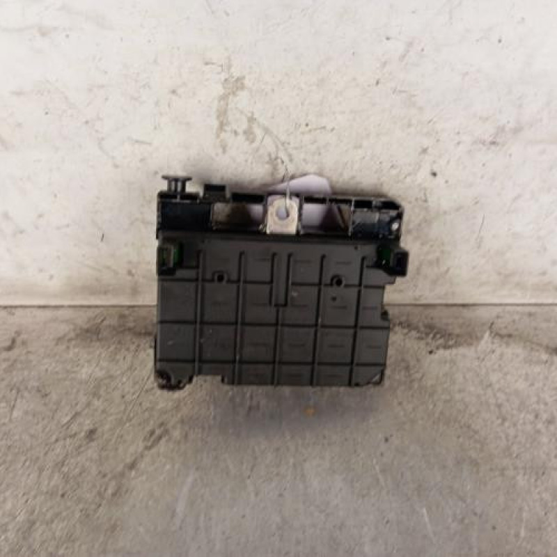 Boitier servitude moteur (BSM) PEUGEOT 307 Boitier servitude moteur (BSM) PEUGEOT 307