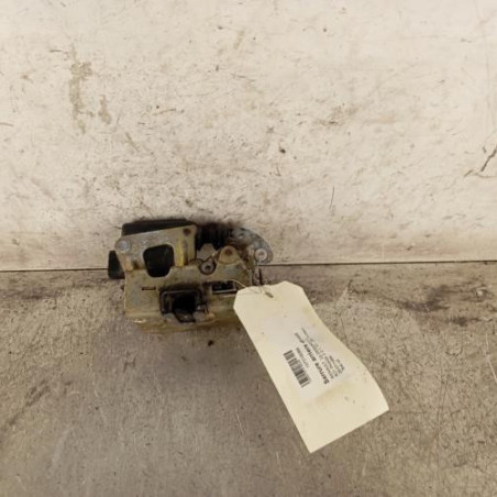 Serrure arriere droit RENAULT R21