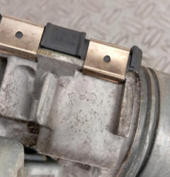 Moteur essuie glace avant MERCEDES CLASSE GLK 204 Photo n°4