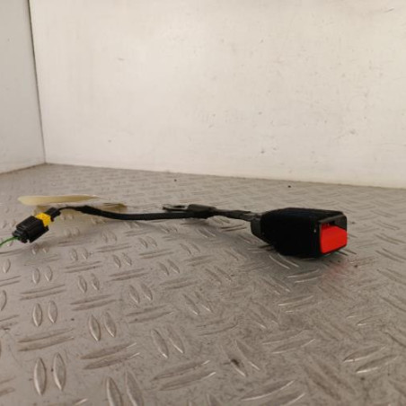 Attache ceinture avant droit OPEL CORSA F Photo n°1