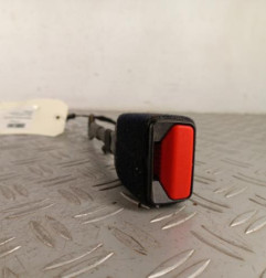 Attache ceinture avant droit OPEL CORSA F Photo n°3