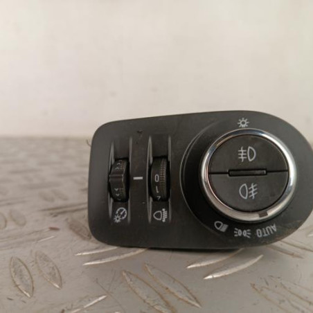 Commande de phare OPEL CORSA F Photo n°1