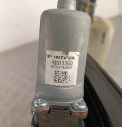 Leve vitre electrique arriere gauche OPEL CORSA F Photo n°3