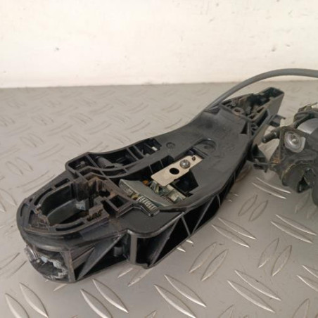 Serrure arriere droit OPEL CORSA F