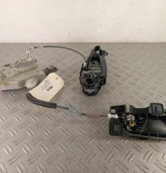 Serrure arriere gauche OPEL CORSA F Photo n°1