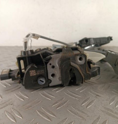 Serrure avant gauche OPEL CORSA F Photo n°3