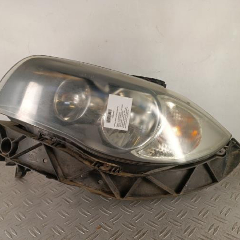 Optique avant principal gauche (feux)(phare) BMW SERIE 1 E87