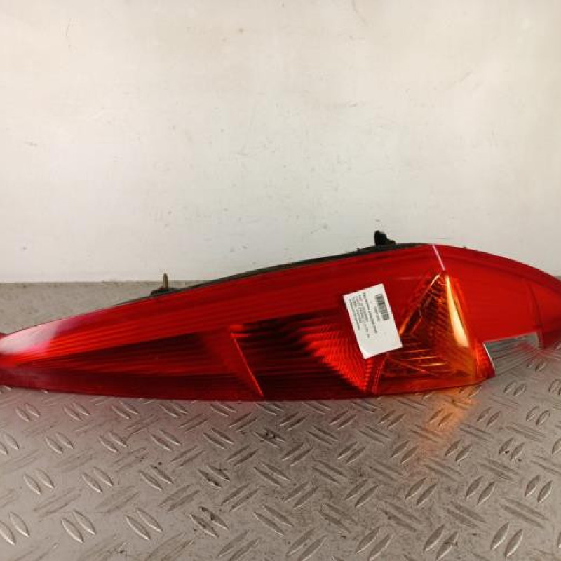 Feu arriere principal droit (feux) FIAT PUNTO 2 Feu arriere principal droit (feux) FIAT PUNTO 2