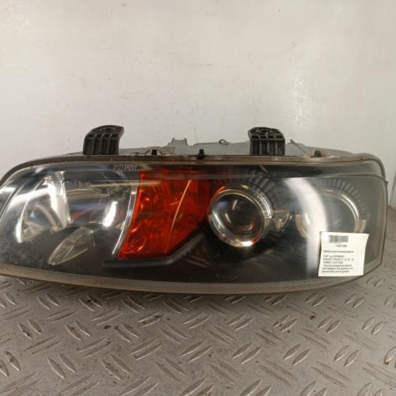 Optique avant principal gauche (feux)(phare) FIAT PUNTO 2