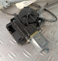 Leve vitre electrique avant gauche VOLKSWAGEN POLO 5