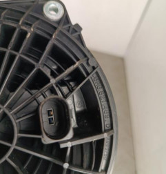 Poignee hayon VOLKSWAGEN POLO 5 Photo n°4