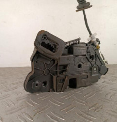 Serrure avant gauche VOLKSWAGEN POLO 5