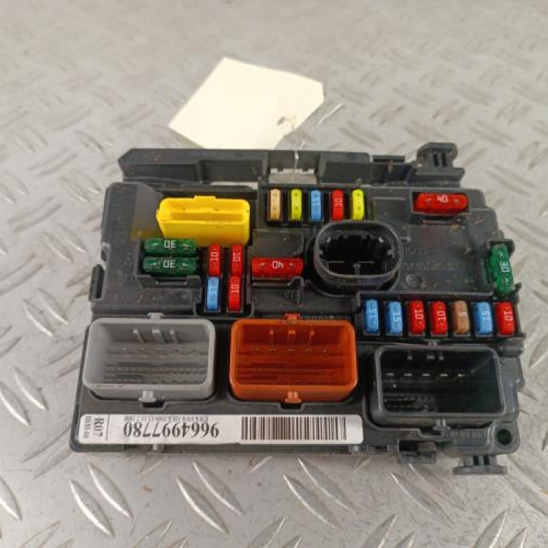 Boitier servitude moteur (BSM) CITROEN C3 2 Boitier servitude moteur (BSM) CITROEN C3 2