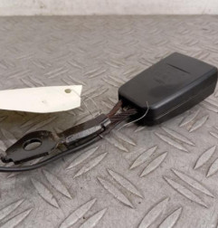 Attache ceinture avant gauche MERCEDES CLASSE GLK 204