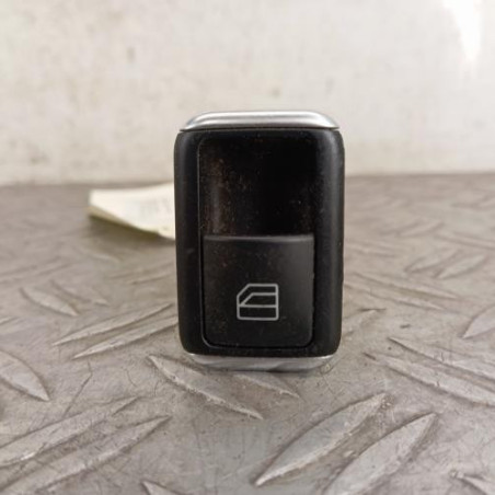 Interrupteur de leve vitre arriere droit MERCEDES CLASSE GLK 204 Photo n°1
