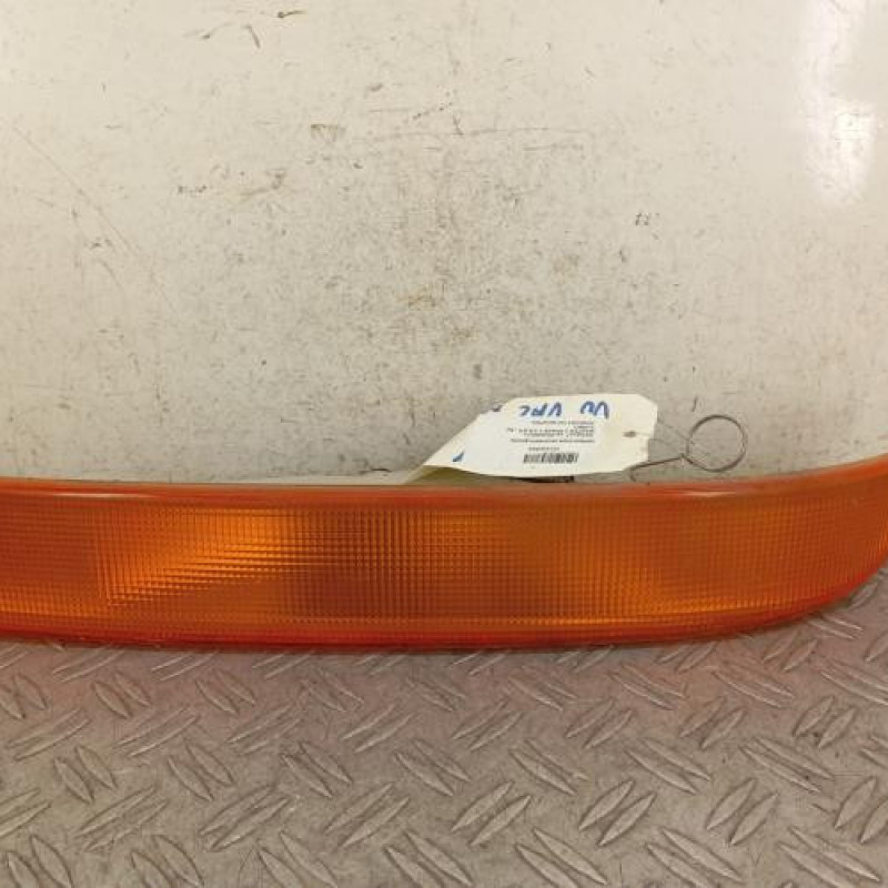Optique avant secondaire gauche (feux)(clignotant) RENAULT MASTER 2