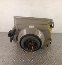 Optique avant principal droit (feux)(phare) RENAULT TRAFIC 1 Photo n°4