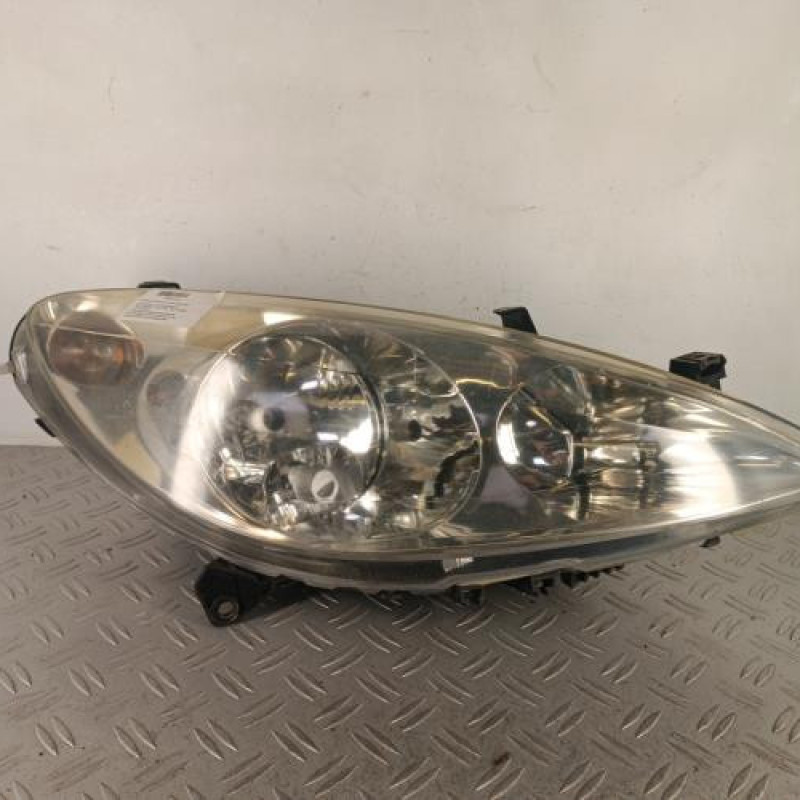 Optique avant principal gauche (feux)(phare) PEUGEOT 307