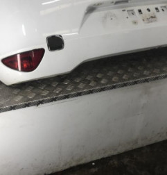 Pare choc arriere RENAULT CLIO 3