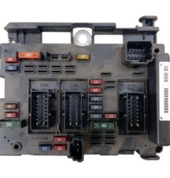 Boitier servitude moteur (BSM) PEUGEOT 307