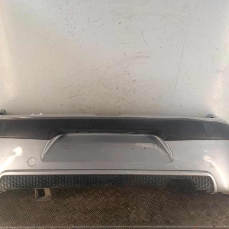 Pare choc arriere PEUGEOT 1007