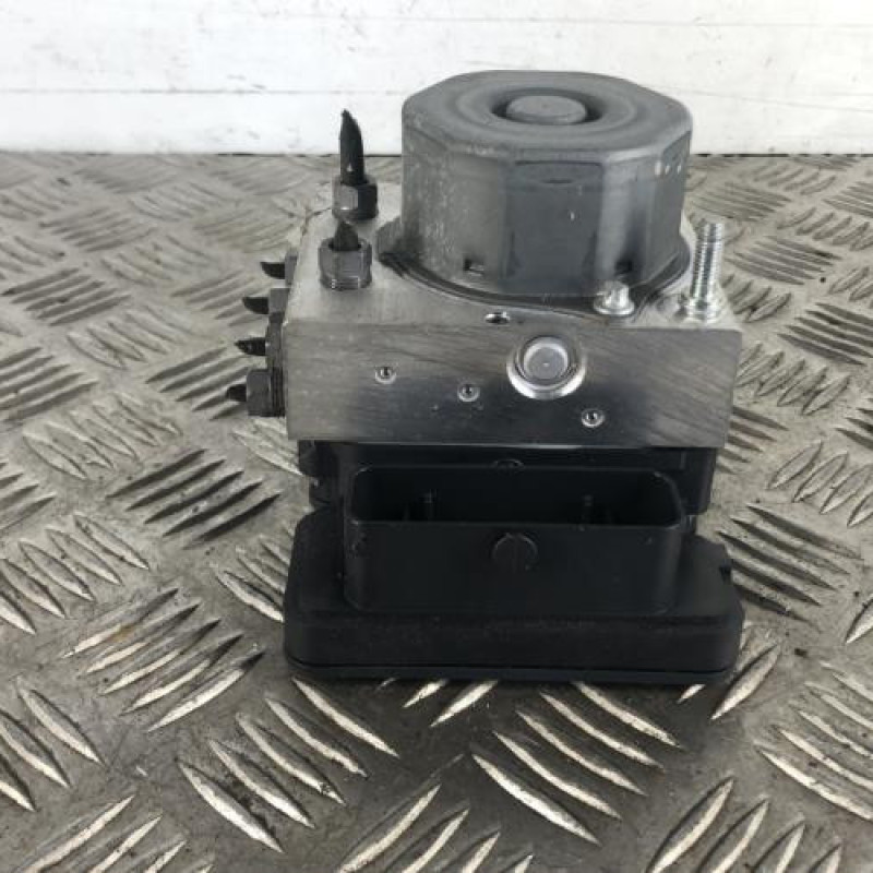 Bloc ABS (freins anti-blocage) RENAULT CLIO 4 Bloc ABS (freins anti-blocage) RENAULT CLIO 4