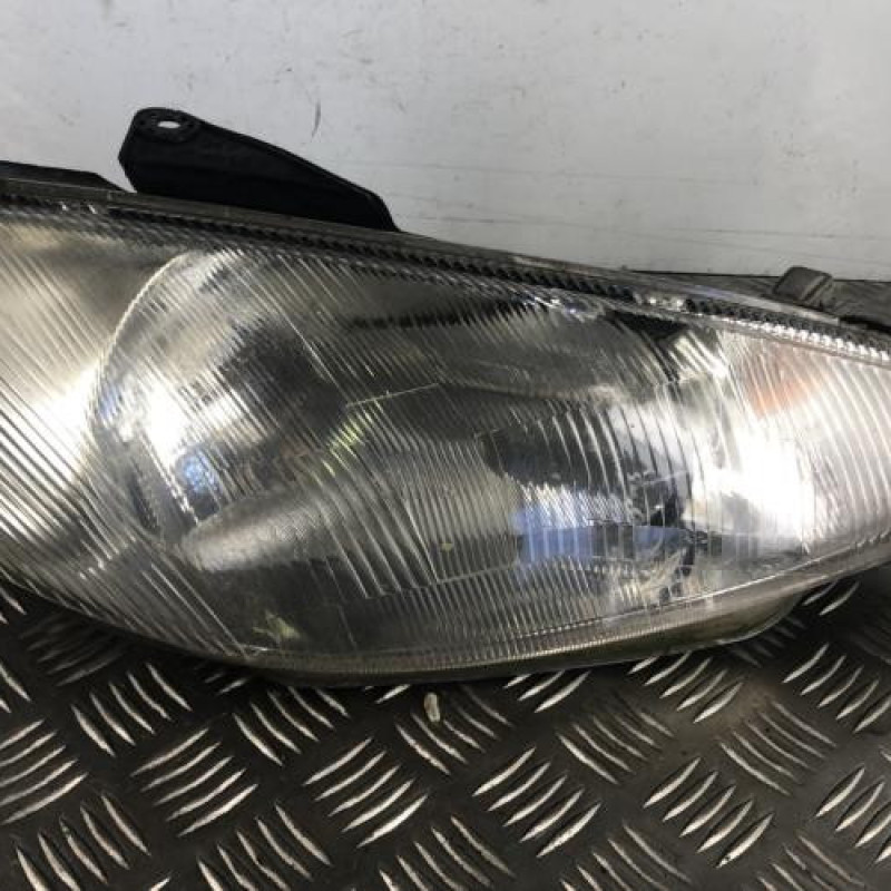 Optique avant principal droit (feux)(phare) PEUGEOT 206