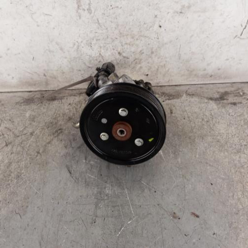 Pompe de direction RENAULT TRAFIC 2 Pompe de direction RENAULT TRAFIC 2