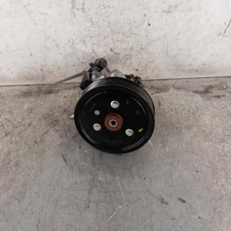 Pompe de direction RENAULT TRAFIC 2 Photo n°1