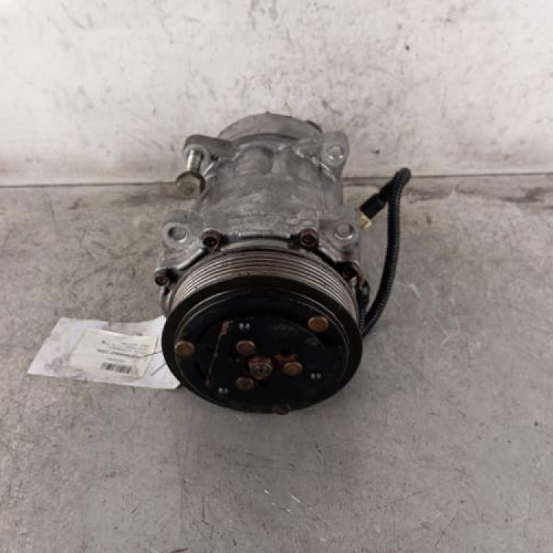 Compresseur clim CITROEN XANTIA Compresseur clim CITROEN XANTIA