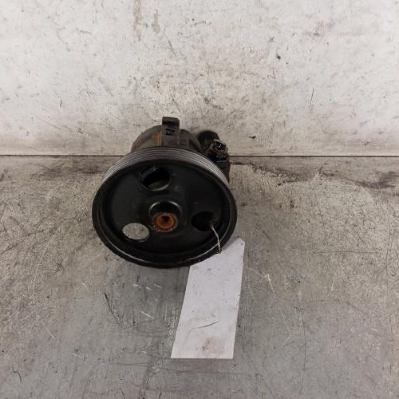 Pompe de direction RENAULT CLIO 2 Pompe de direction RENAULT CLIO 2