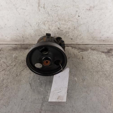 Pompe de direction RENAULT CLIO 2 Photo n°1