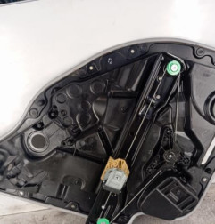Leve vitre electrique arriere gauche MERCEDES CLASSE E 213 Photo n°1