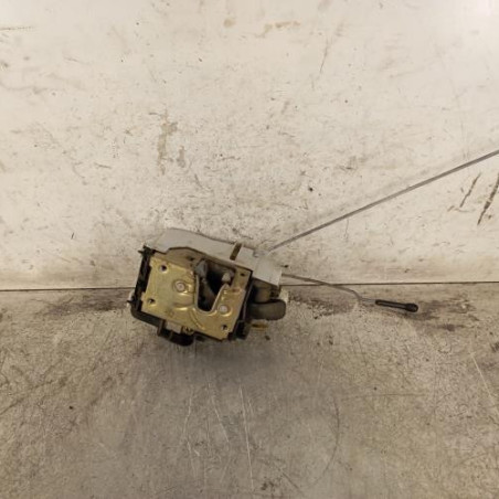 Serrure avant droit VOLKSWAGEN GOLF 3