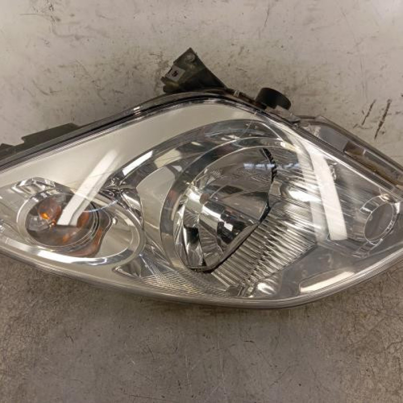 Optique avant principal gauche (feux)(phare) SUZUKI SPLASH