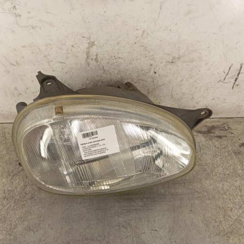Optique avant principal droit (feux)(phare) OPEL CORSA B