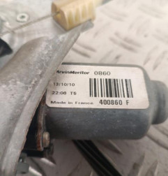 Leve vitre electrique avant gauche RENAULT CLIO 3 Photo n°4