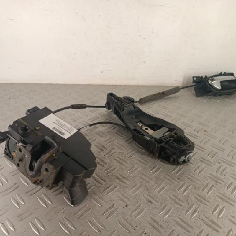 Serrure avant droit CITROEN C4 GRAND PICASSO 2 Serrure avant droit CITROEN C4 GRAND PICASSO 2