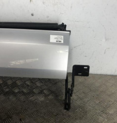 Hayon inferieur PEUGEOT 3008 1