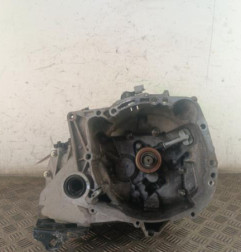 Boite de vitesses RENAULT CLIO 4 Photo n°1