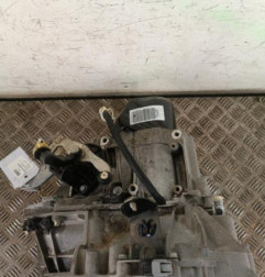 Boite de vitesses RENAULT CLIO 4 Photo n°6