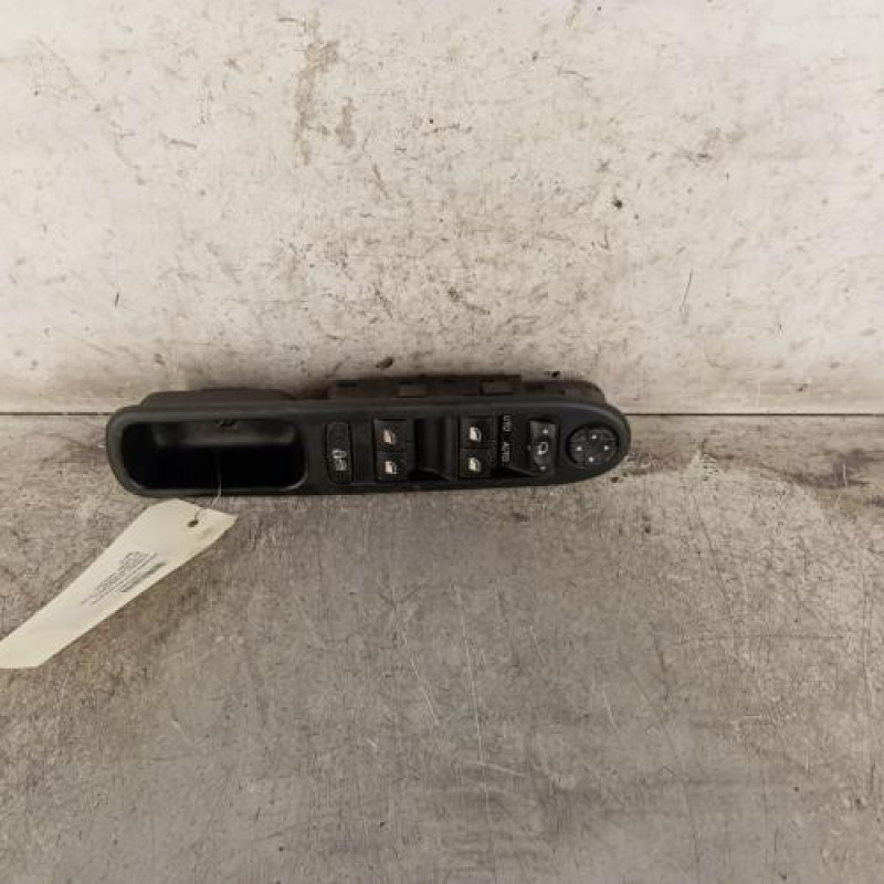 Interrupteur de leve vitre avant gauche CITROEN C3 PICASSO